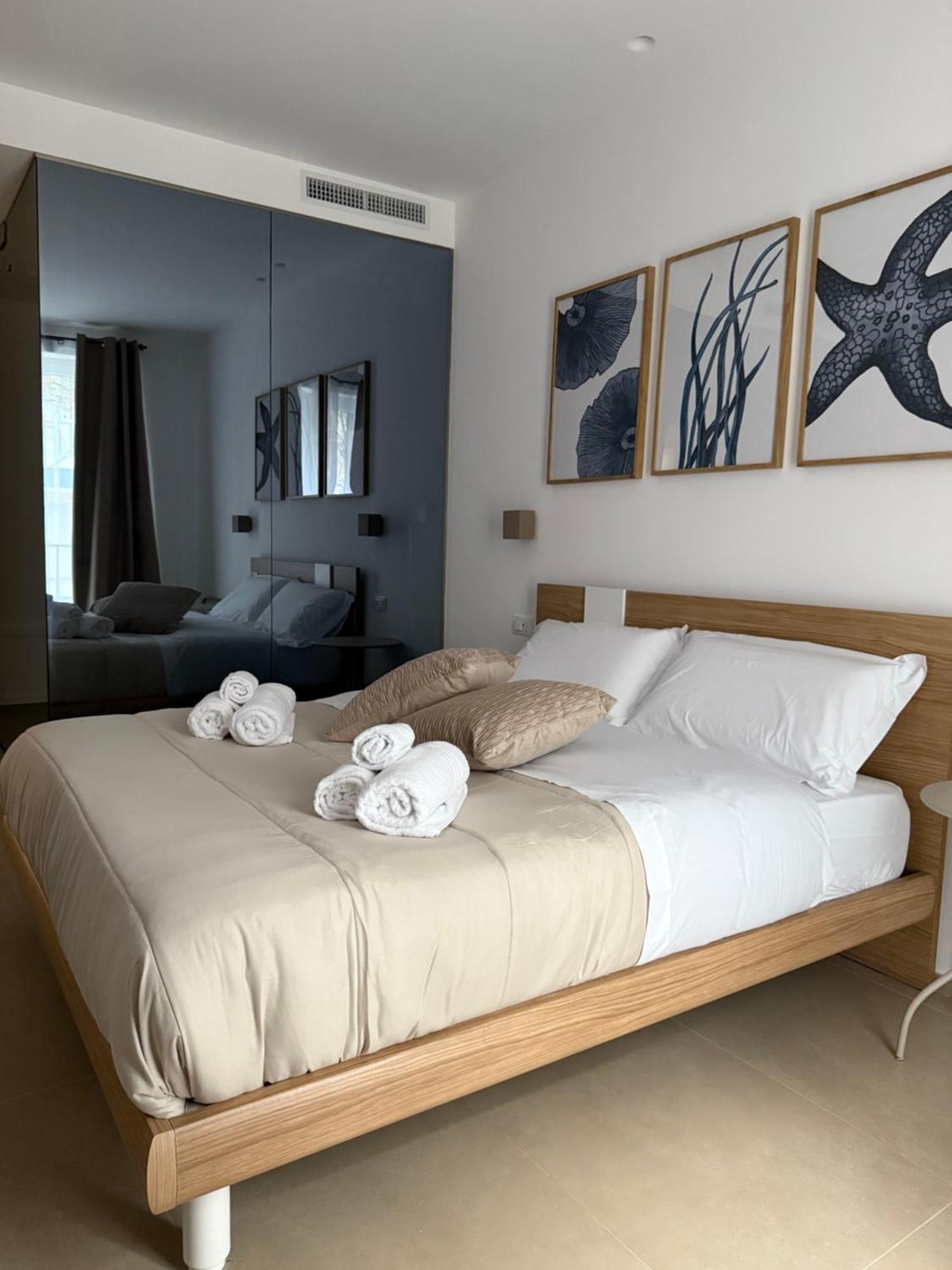Santa Rosalia Suites Palermo Exterior photo